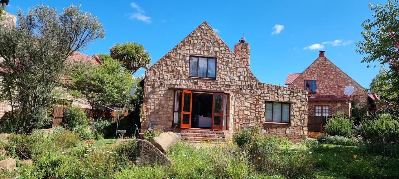 Dullvino Cottage No 15 At Critchley Dullstroom Exterior foto