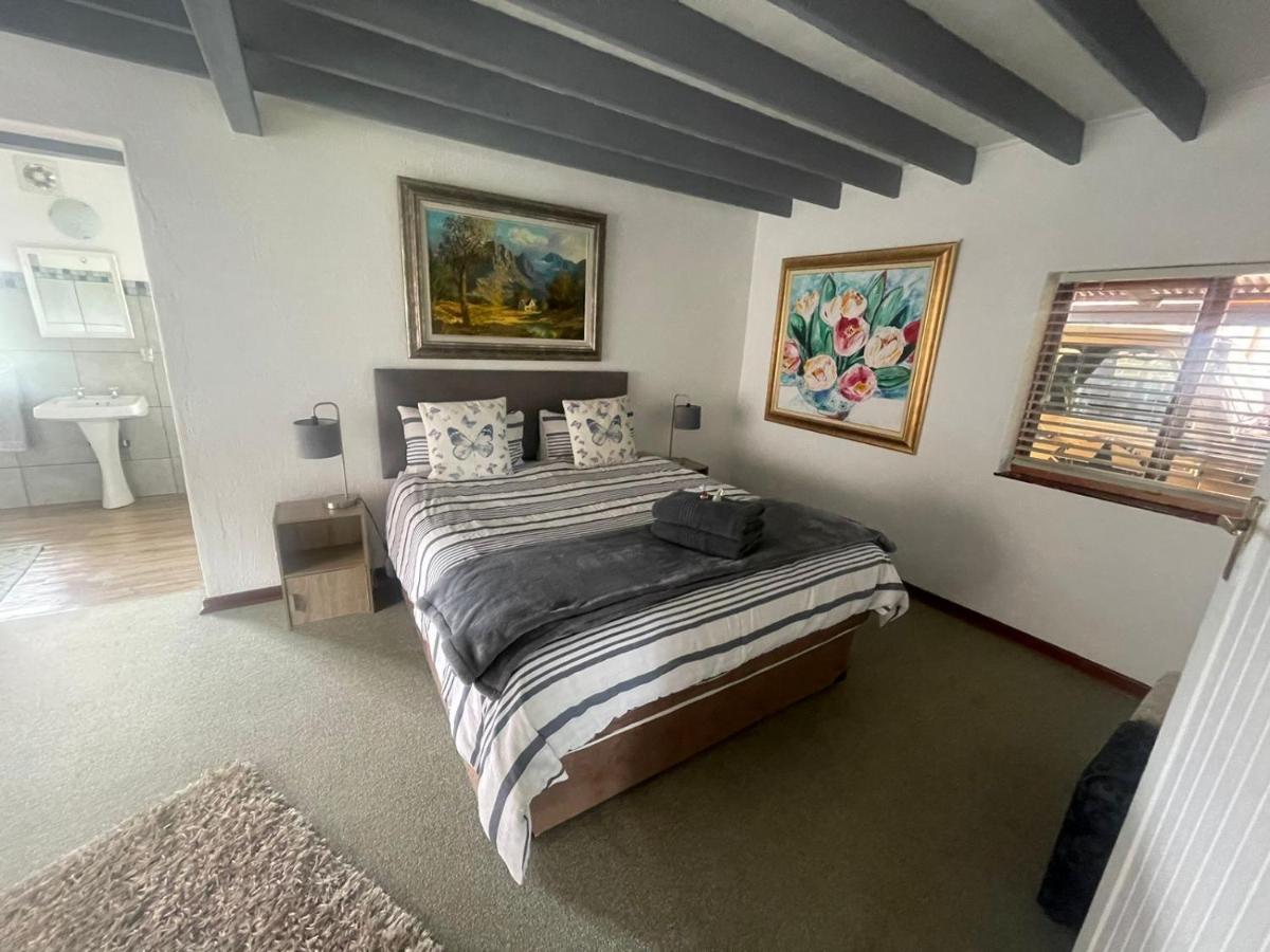 Dullvino Cottage No 15 At Critchley Dullstroom Exterior foto
